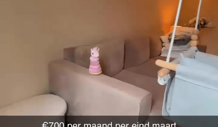 Huis | m² | €700,-