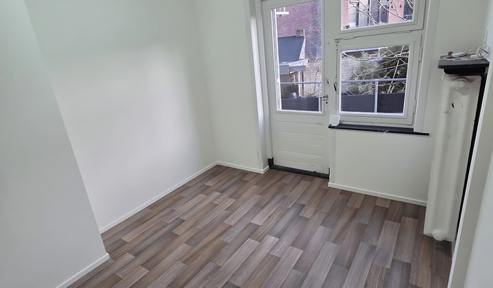 Huis | 326m² | €468,-