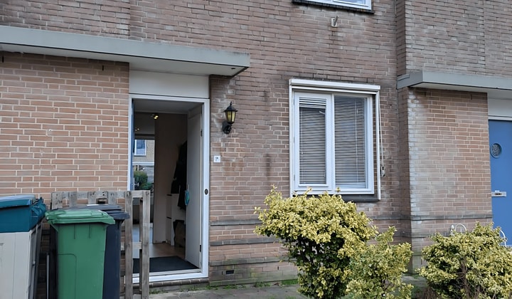 Huis | 69m² | €706,-