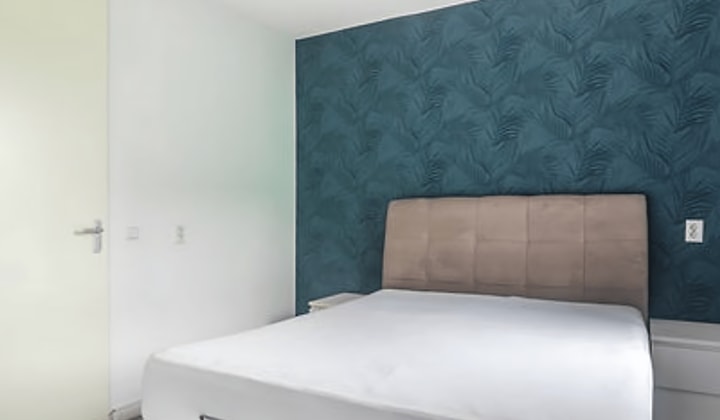 Huis | 103m² | €2700,-