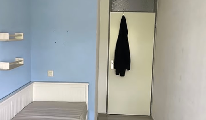 Kamer | m² | €600,-