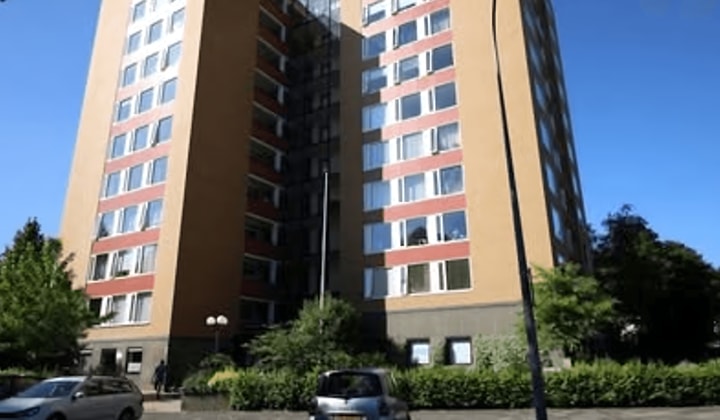 Huis | m² | €1145,-