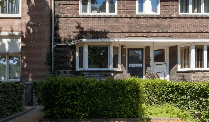 Kamer | 18m² | Wilhelminastraat | €380,-