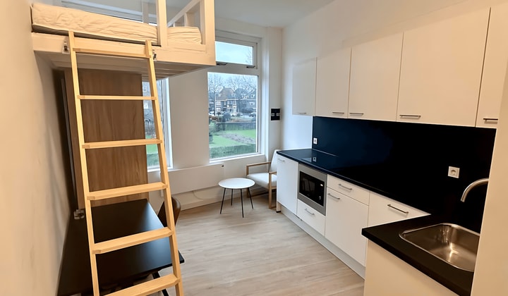 Studio | 16m² | Oldenzaalsestraat | €820,-
