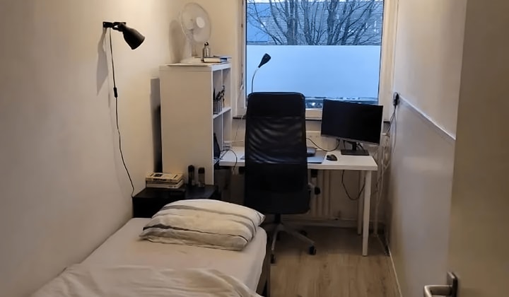 Kamer | 8m² | Steenvoordelaan | €485,-