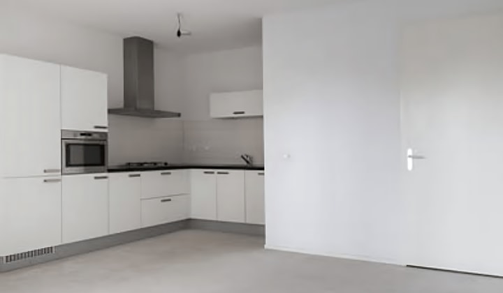 Huis | m² | €1058,-