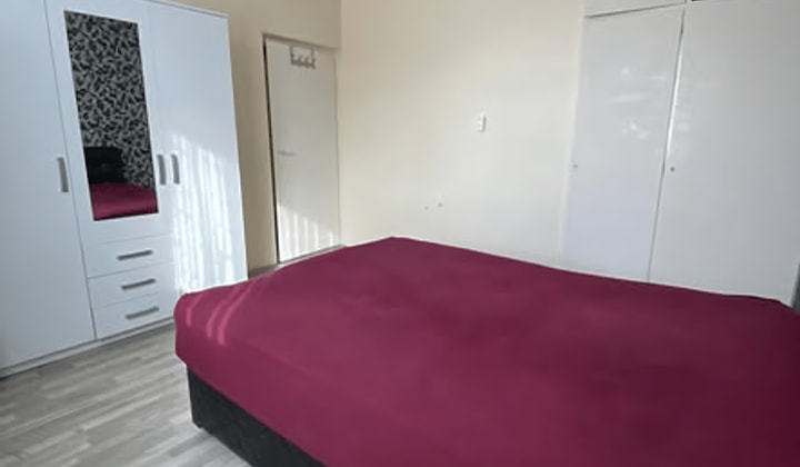 Kamer | m² | €1200,-