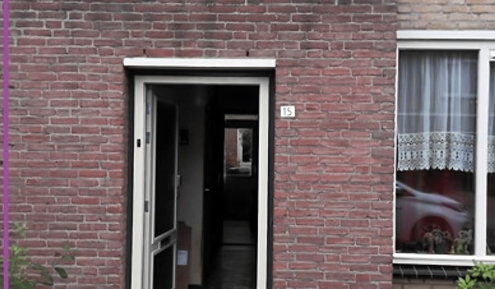Huis | m² | €930,-