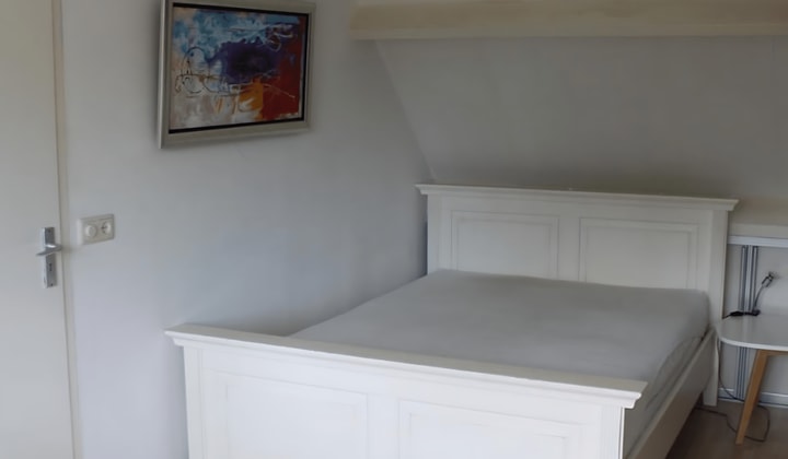 Kamer | 15m² | Faktorij | €600,-