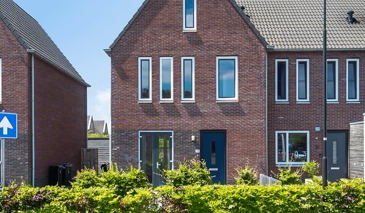 Huis | m² | €1850,-