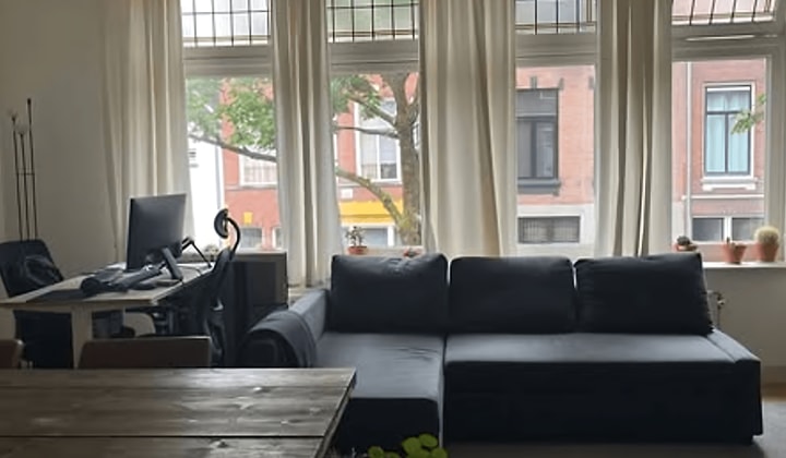 Huis | m² | €875,-