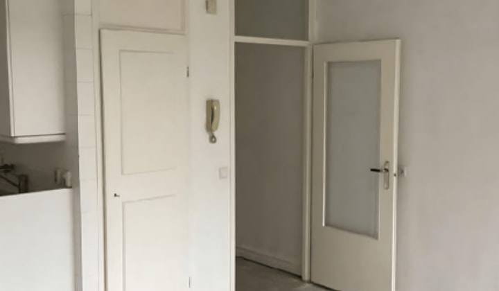 Huis | m² | €562,-