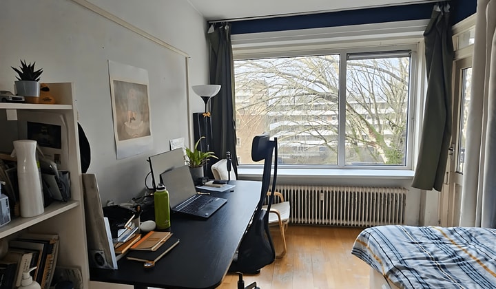 Kamer | 10m² | €945,-