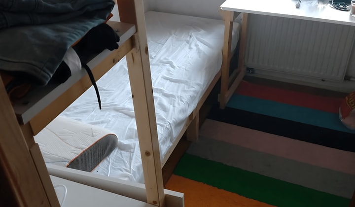 Kamer | 10m² | Tricotstraat | €250,-