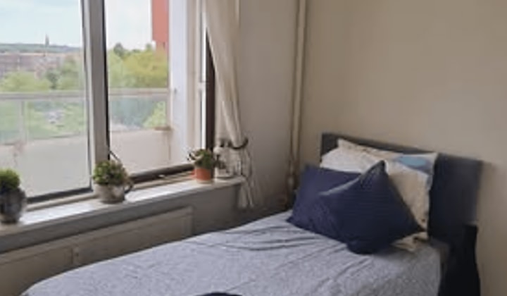 Kamer | m² | €850,-