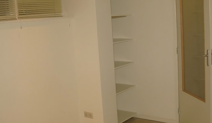 Studio | 21m² | Alexanderstraat | €550,-