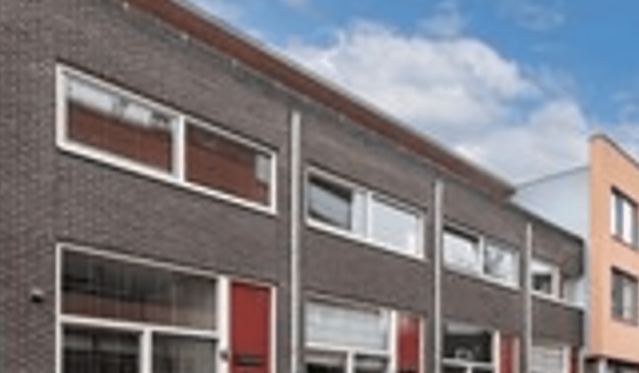 Huis | 95m² | Bussumerstraat | €3000,-