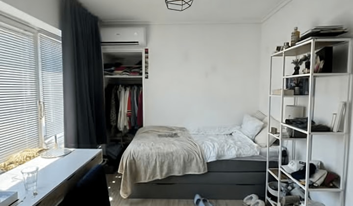 Kamer | 11m² | €380,-