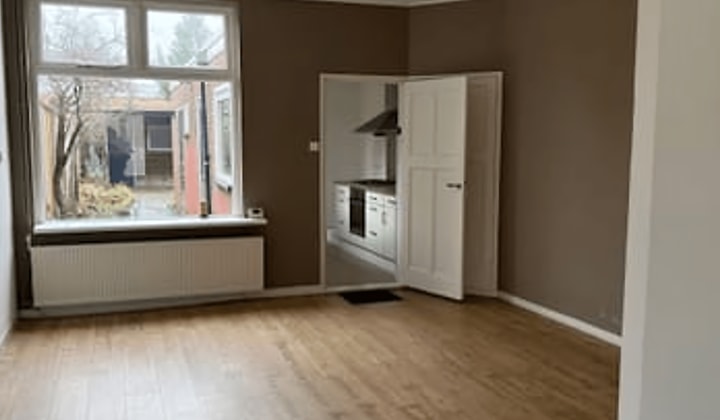 Huis | 96m² | Hyacintstraat | €1105,-