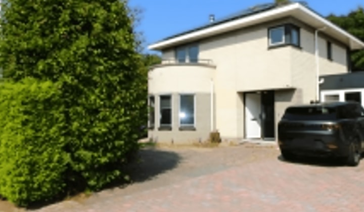 Huis | 143m² | Smientlaan | €3750,-