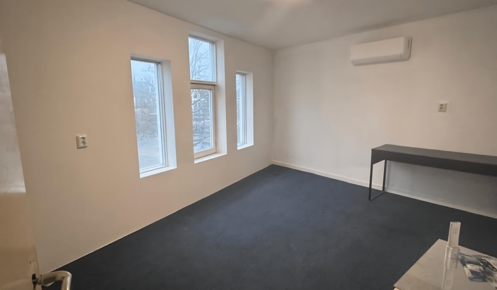 Kamer | 19m² | Markt | €795,-