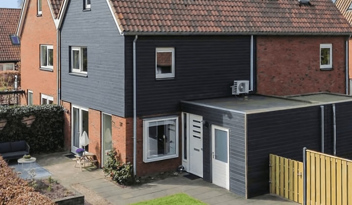 Huis | 110m² | €2000,-