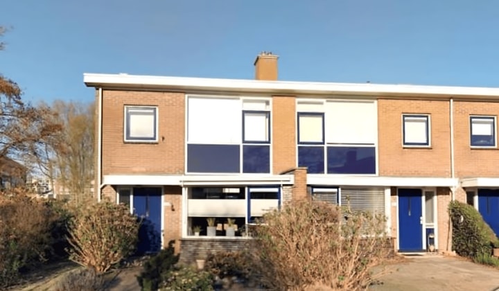 Huis | 80m² | Klaas Casterkomstraat | €764,-