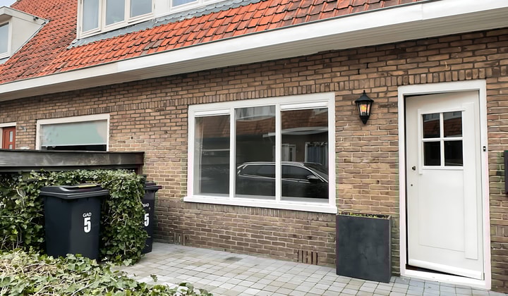 Huis | 105m² | Van Hoornstraat | €2300,-