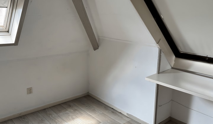 Kamer | 20m² | Noordendijk | €676,-