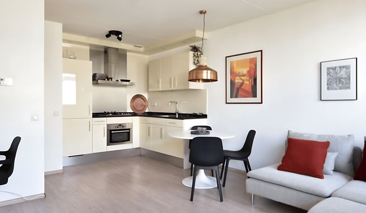 Appartement | 40m² | Spoorstraat | €1485,-