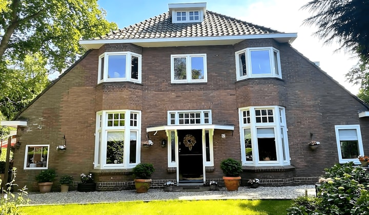 Appartement | 151m² | Sint Janstraat | €4050,-