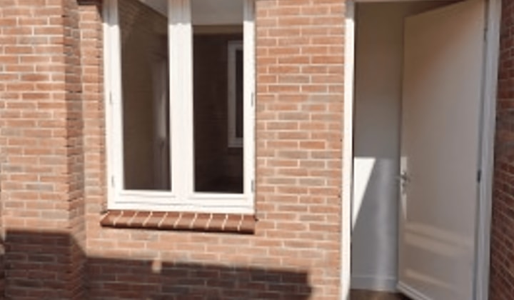 Studio | Markt | €700,-