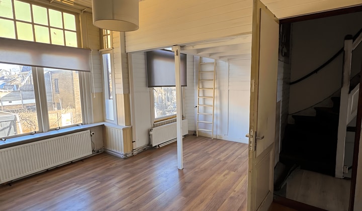Kamer | 21m² | Bakkerstraat | €475,-