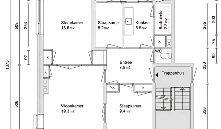 Huis | m² | €674,-