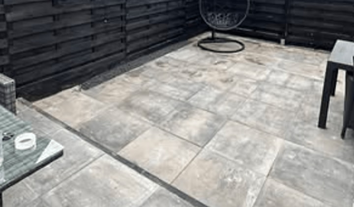 Huis | m² | €1200,-