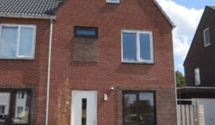 Huis | 124m² | €1390,-