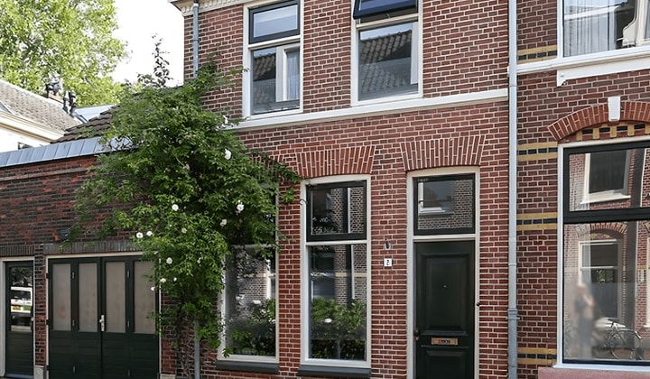 Huis | 90m² | Bolstraat | €2350,-