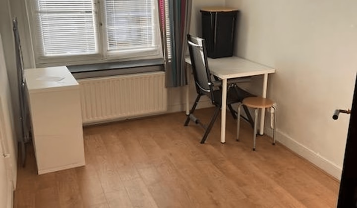 Kamer | 8m² | Sint Franciscusweg | €550,-