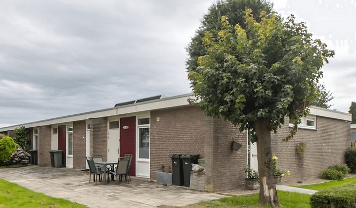 Huis | m² | €626,-