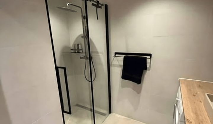 Studio | m² | €800,-