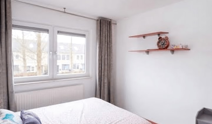 Studio | m² | €800,-