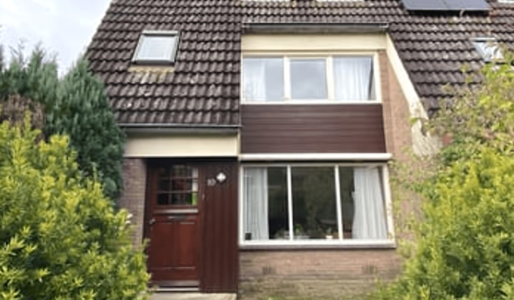 Huis | 131m² | Boterbloem | €2000,-
