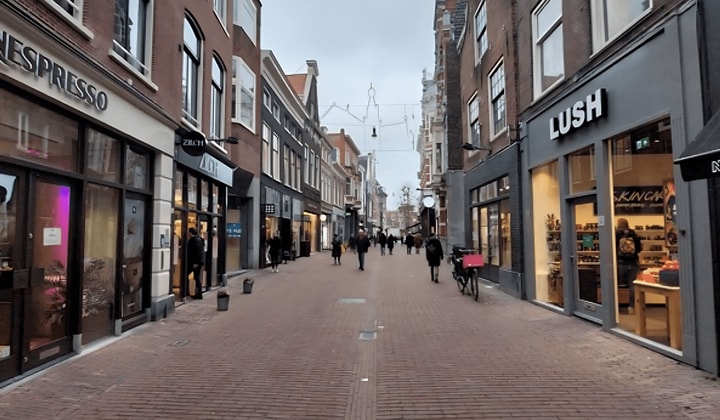 Huis | 100m² | €1950,-