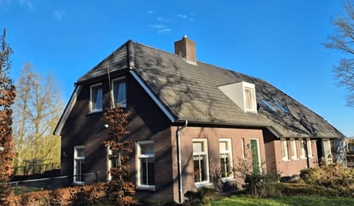 Huis | m² | €2800,-
