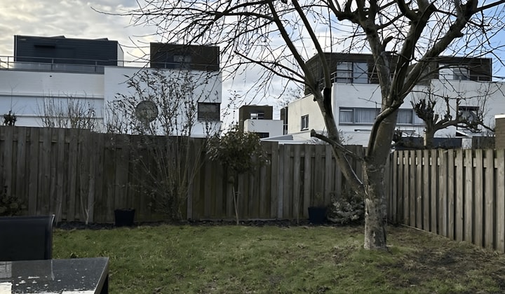 Huis | 96m² | IJsselmondestraat | €1450,-