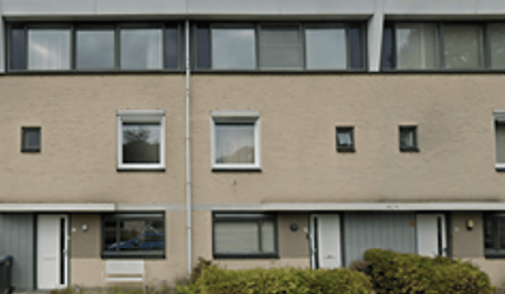 Huis | m² | €1750,-