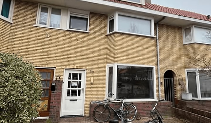 Kamer | 15m² | Leeuwerikstraat | €325,-