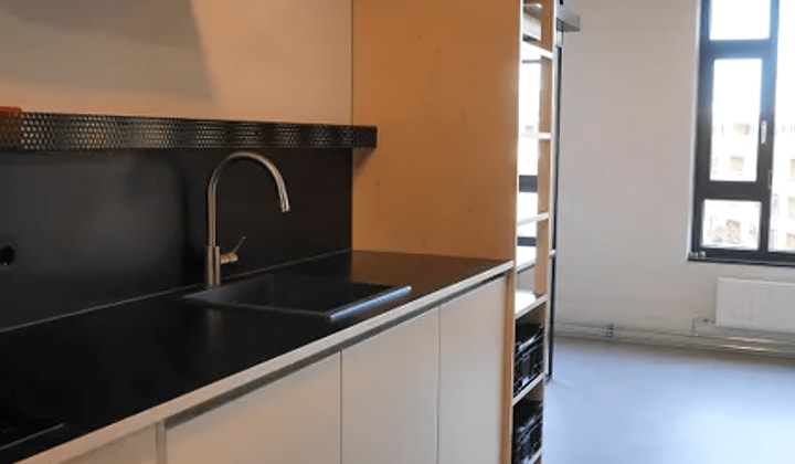 Studio | 21m² | Dokter Nevenstraat | €690,-
