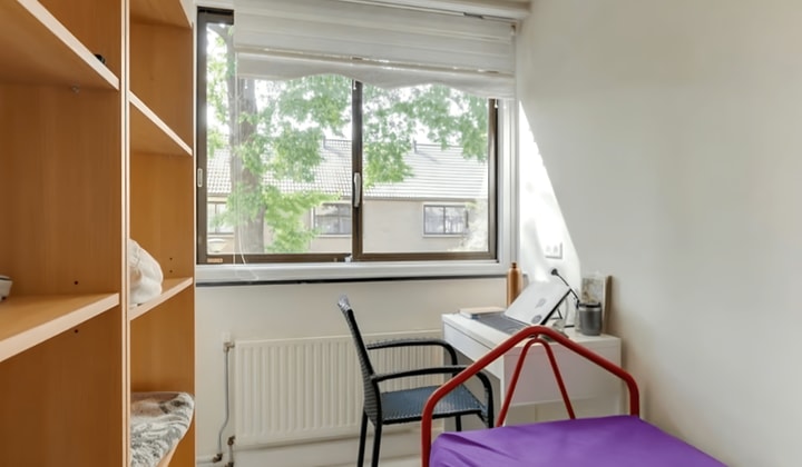 Huis | 96m² | €900,-