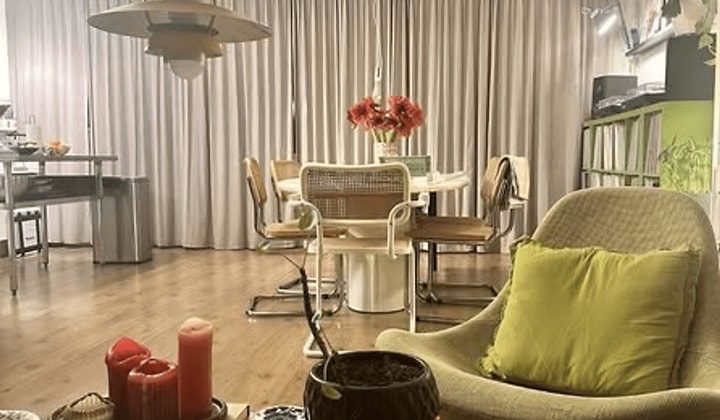 Studio | m² | €700,-